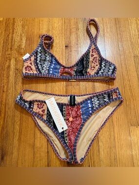 MINKPINK Lily Bikini Top & Lily  Bikini Bottom SIZE L (f6)